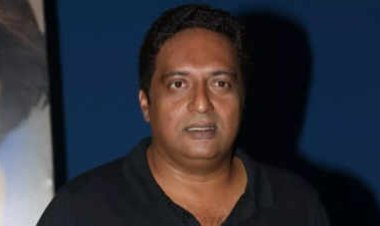 Actor Prakash Raj trapped after making controversial remarks on Chandrayaan-3 mission, Hindu organizations lodge complaint with police