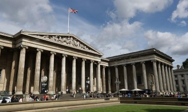London: 2000 items missing from British Museum sold on online portal, request made for return