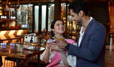 Kolkata Gets a Dose of Romance as Divya Khosla Kumar and Yash Daasguptaa Promote 'Yaariyan 2'
