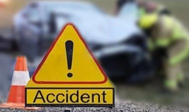 Tamil Nadu: Car and truck collide head-on in Cheyyur, four killed