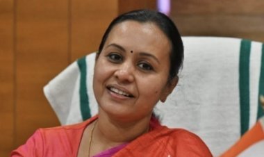 Veena George: Allegations of bribery against the personal staff of Kerala Minister, Congress said- the matter should be investigated