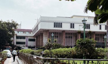 Petition challenging Delhi HC's decision rejected in SC, said - cannot direct to make law