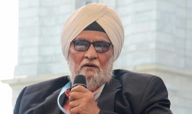 India's great spin bowler Bishan Singh Bedi passed away, breathed his last at the age of 77