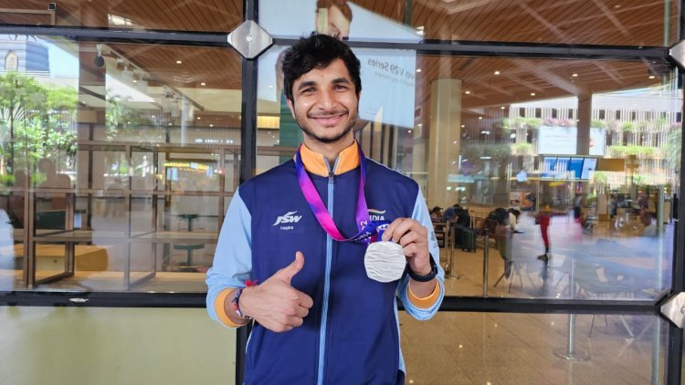 Ambit Welcomes Indian Chess Grandmaster Vidit Gujrathi as Brand Ambassador