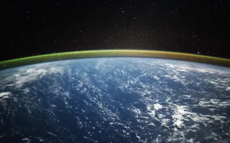 Danger looming over the Earth... The size of the hole in the ozone layer has been continuously increasing for the last three years