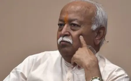 'The country is moving in the right direction, everything will be fine soon', said Mohan Bhagwat while addressing the people