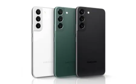 Flagship smartphone of Samsung became cheaper by Rs 33000, know the price and offers here