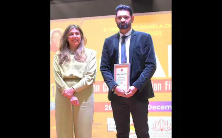 Tushar Kumar honored by Mayor at Seven Colors Australian Film Festival (SCAFF2023)
