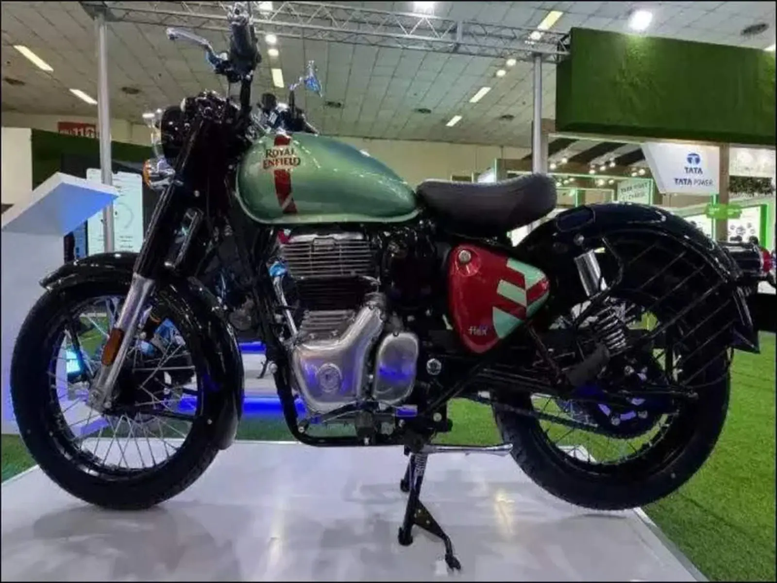 Royal Enfield Classic 350 will now run on flex fuel! Eco-friendly riding will be available at low cost