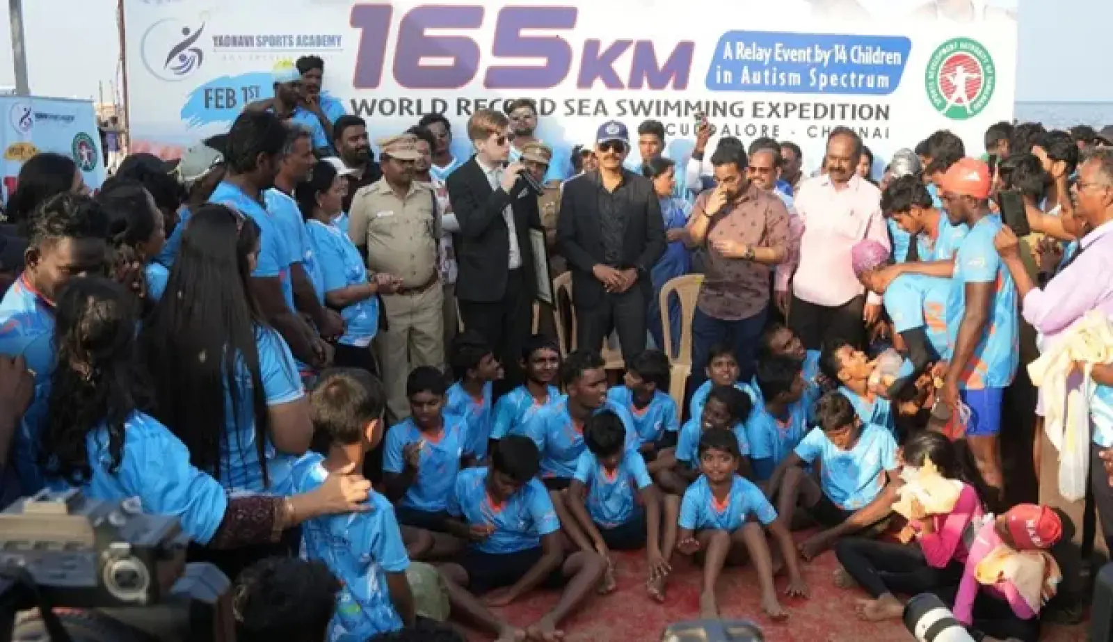 Children suffering from autism made a world record by swimming 165 km, the coach said - I am proud of all the children who swim