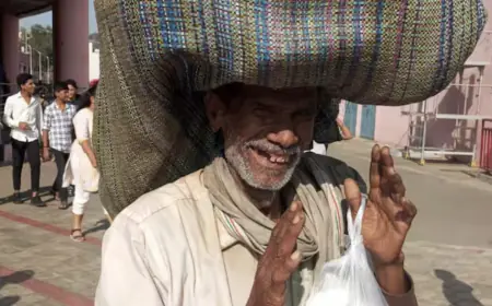 Karnataka: Farmer stopped from boarding metro because of clothes, security personnel dismissed