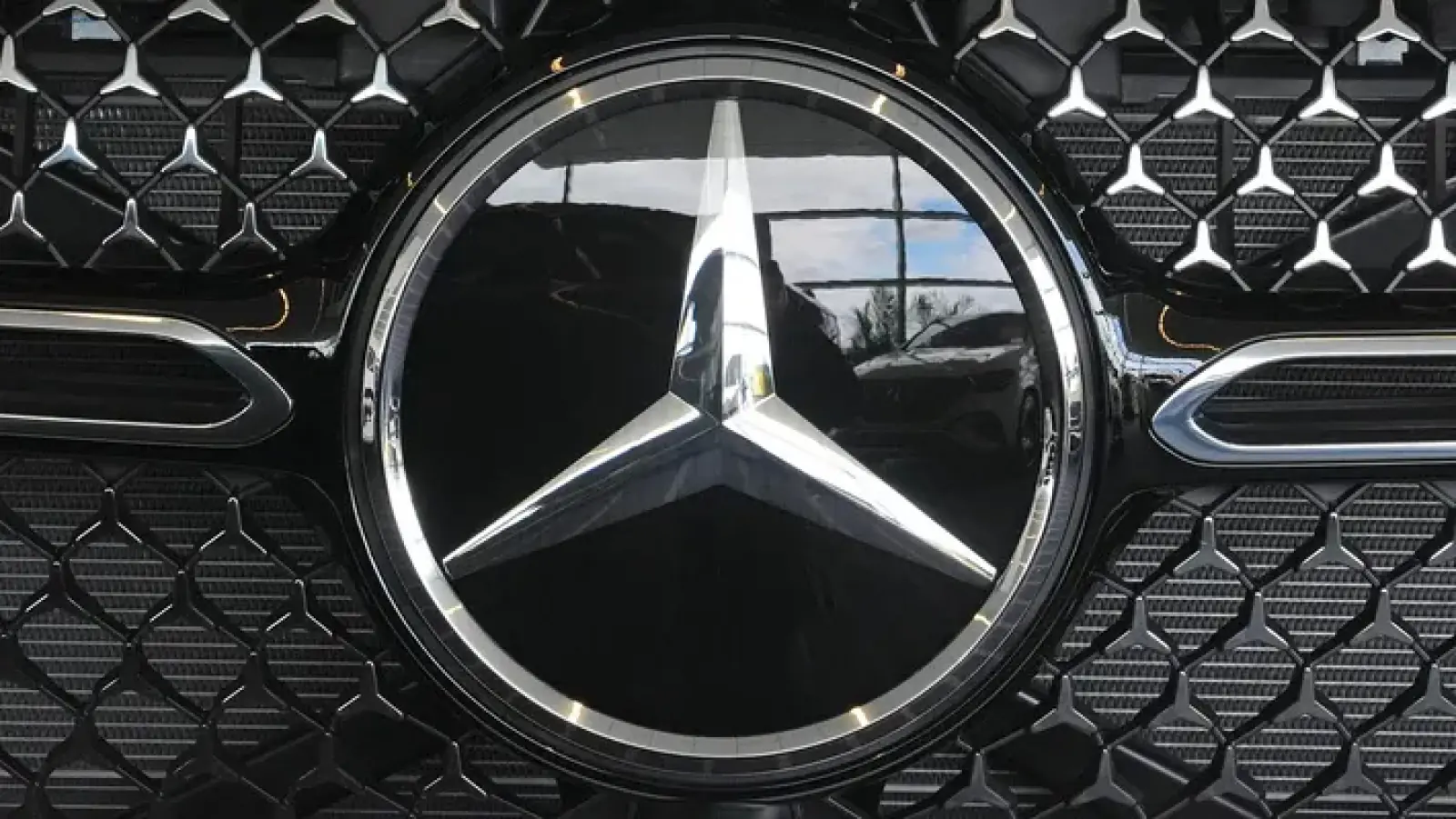 US Justice Department ends diesel investigation without filing charges, Mercedes-Benz statement