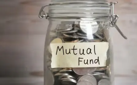 Investment of Rs 22,633 crore came in equity mutual funds in March, decrease compared to February