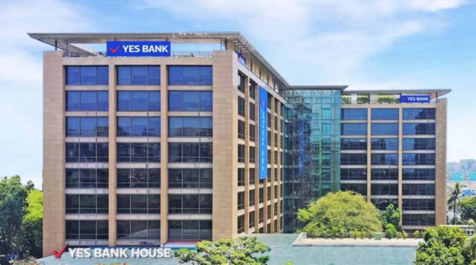 Know which American company sold its stake in Yes Bank, received more than Rs 14 billion for only 2%