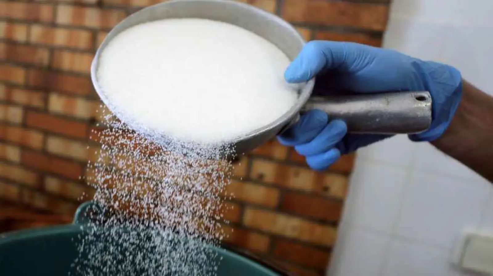 ISMA demands export of 20 lakh tonnes of sugar from the government, farmers will get benefits
