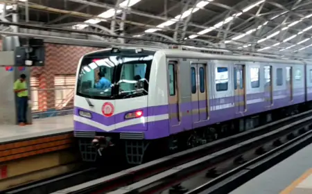 High Court insists on increasing the time of last train of Kolkata Metro, know why