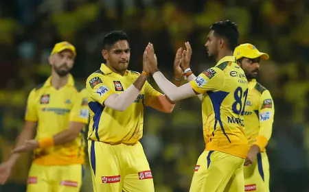 IPL 2024: Big blow to Chennai Super Kings, this dangerous bowler returned to his country before the playoffs