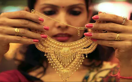 Akshaya Tritiya will be celebrated across the country tomorrow, despite high prices up to 25 tonnes of gold can be sold