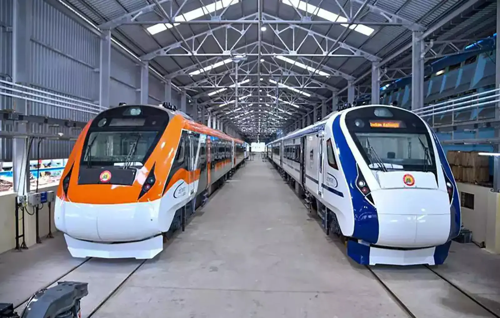Vande Bharat sleeper will run on tracks soon, can start from this route; Big announcement by Railway Minister