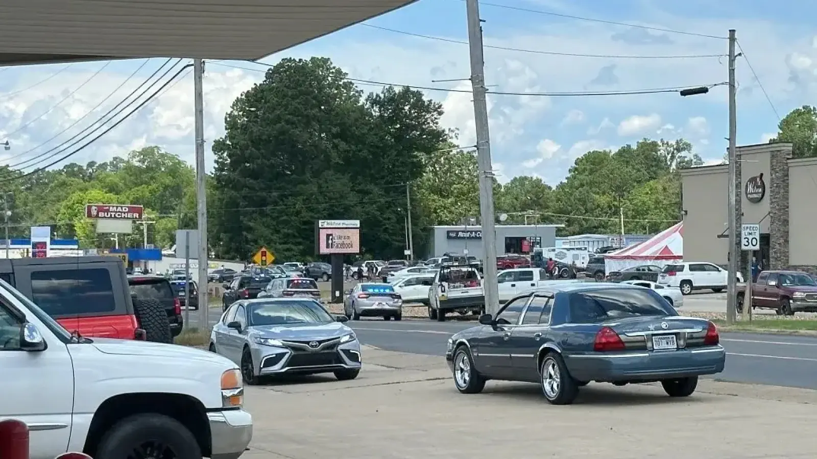4 people killed, 9 injured in firing in Arkansas, USA; Indian man was also among the dead