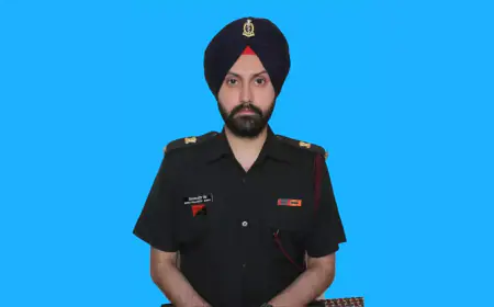 Army doctor becomes troubleshooter, saves passenger's life in plane, emergency landing at Mumbai airport