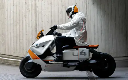 BMW CE 04: BMW will launch premium electric scooter in India, claims 130 km range on a single charge