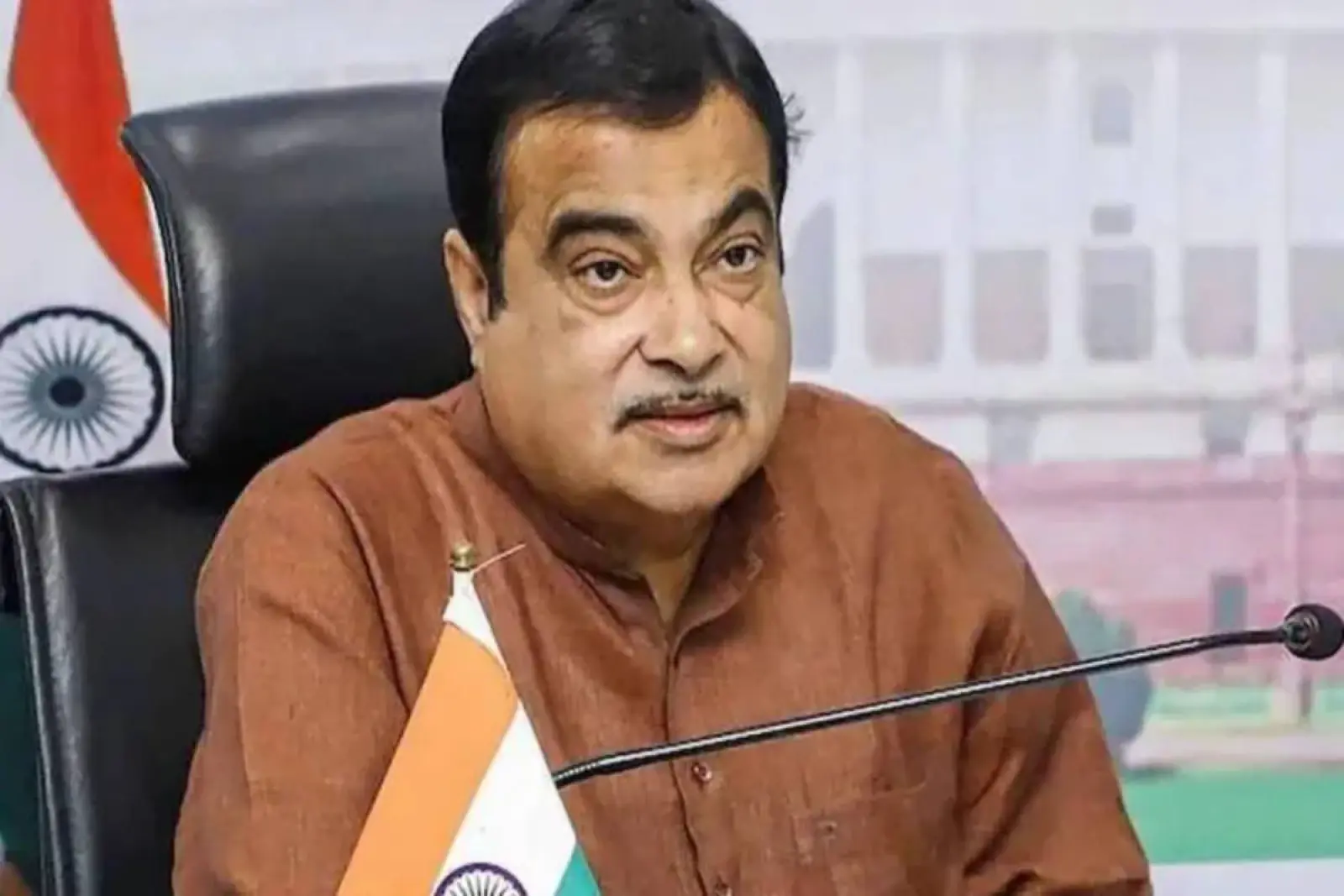 Nitin Gadkari ordered to hand over the management of NH 10 to central agency NHIDCL, know the reason