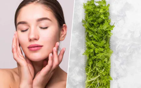 Making coriander chutney? It helps everything from pimples to wrinkles; Read more about it
