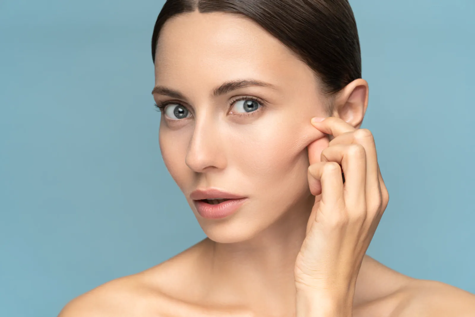 Some amazing skin tightening tips to make you look younger