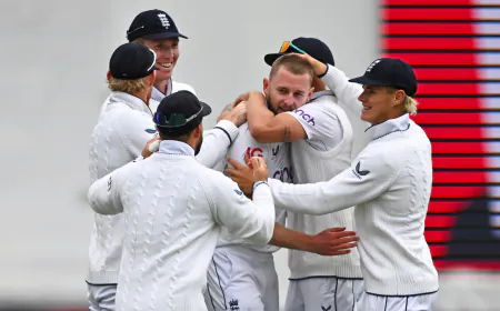 England won the Test series in New Zealand after 16 years, won the second match by 323 runs