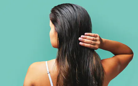 Several benefits of hair oiling in winter, like getting rid of split ends and hair fall