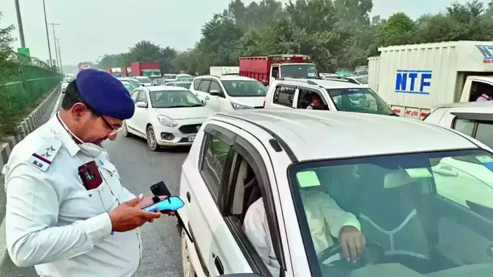 Traffic challans being issued for vehicles parked at home, shocking revealations in investigation