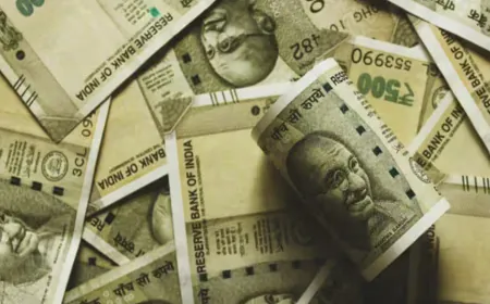 Rupee hits all-time low in early trade; falls 27 paise to 86.31 per dollar