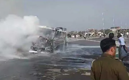 Fire broke out after collision between two trailers in Kishangarh; two people feared burnt alive