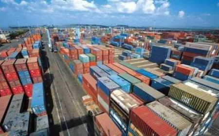 CMIE: Strong 11% growth in service exports in the first half, reached 85% in a decade compared to goods