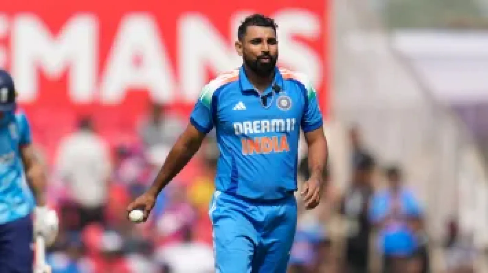 India suffered a big setback, Mohammed Shami out of the field due to injury