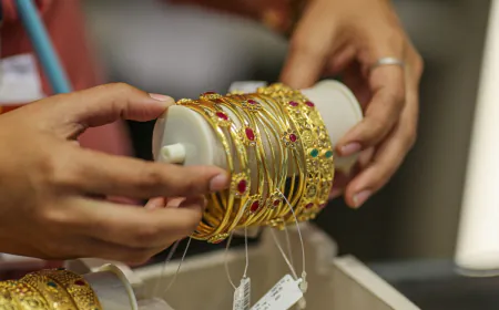 Gold price increased by Rs 1100, reached a peak of 84900; Silver rose by Rs 700 to cross 95 thousand