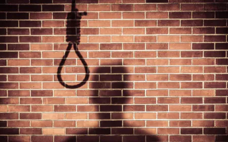 JEE student jumps in front of train in Kota, 10 students have committed suicide in 2025