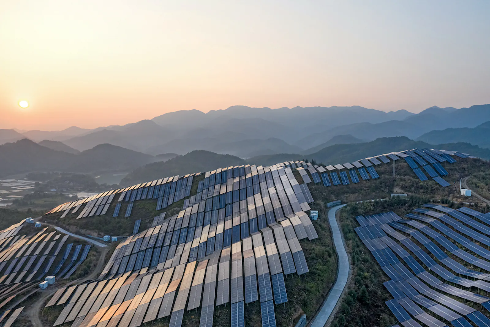 After China-US, India is leading in the world in electricity production, clean energy has become a big force
