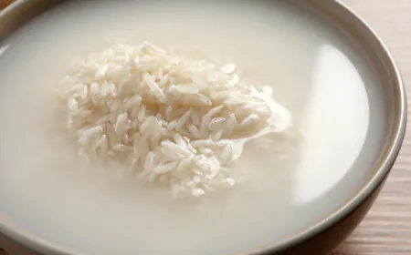 Make natural shampoo with rice water to get shining hair in monsoon