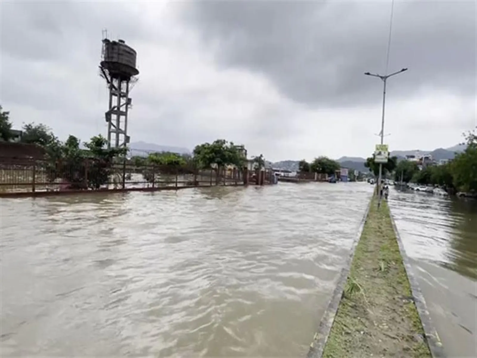 Heavy rains cause havoc in Ajmer, water filled in posh areas too; NDRF team engaged in relief work