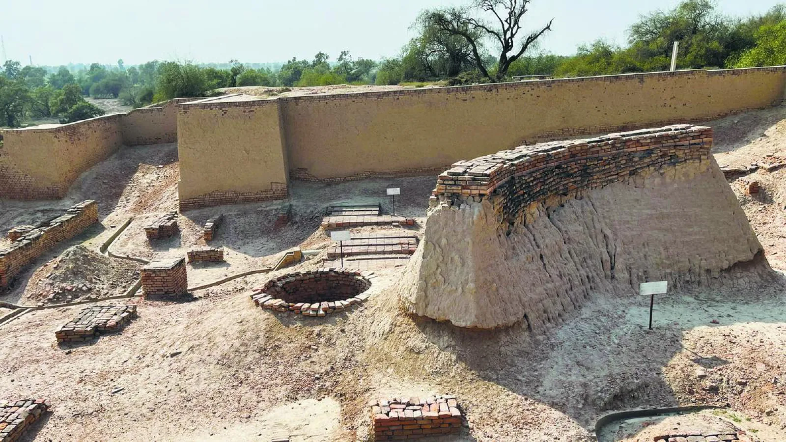 4500 years old history hidden in the dunes of Thar, remains of Harappan civilization found