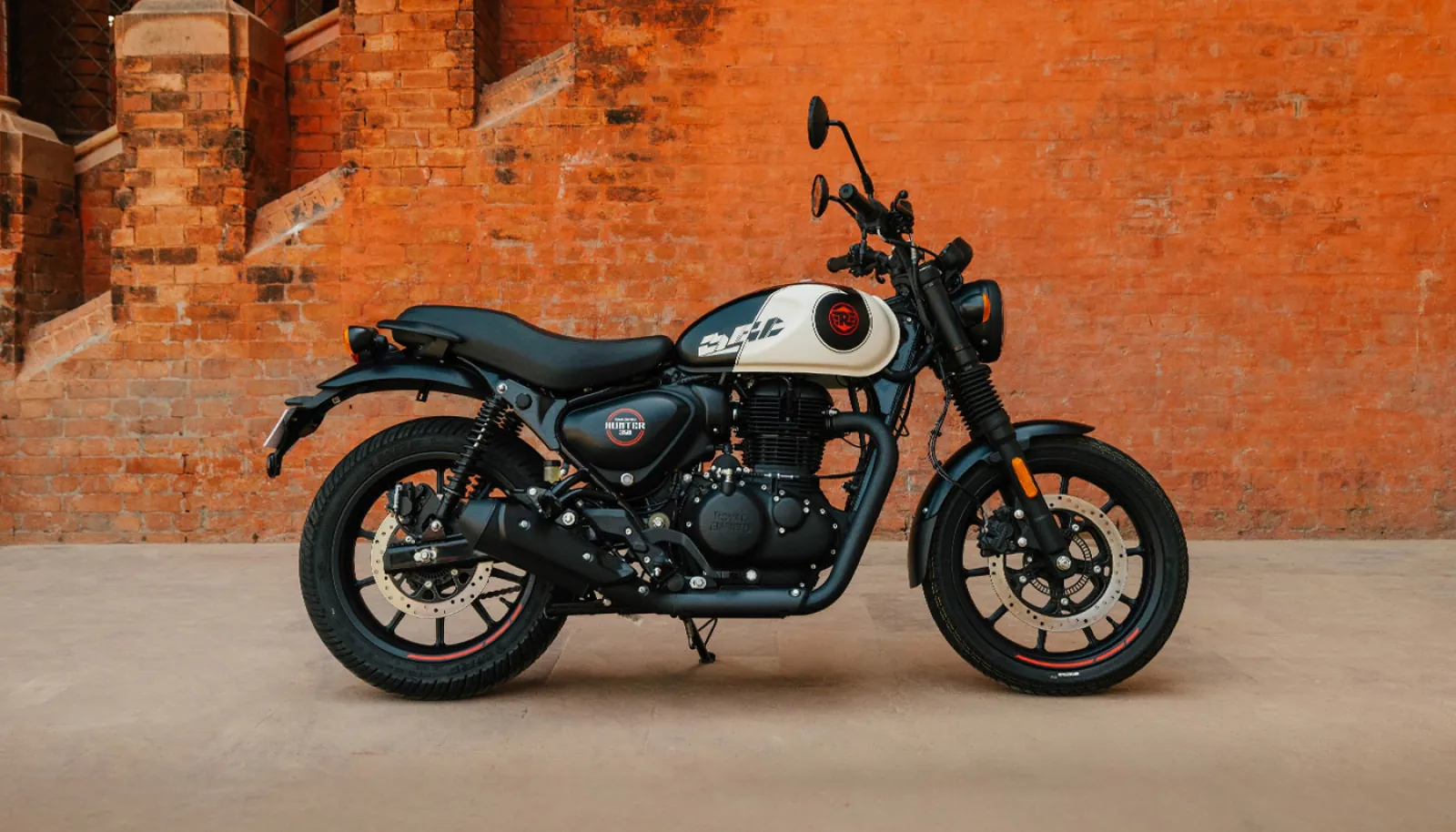 Royal Enfield launches new color variant of Hunter 350, know the price and features