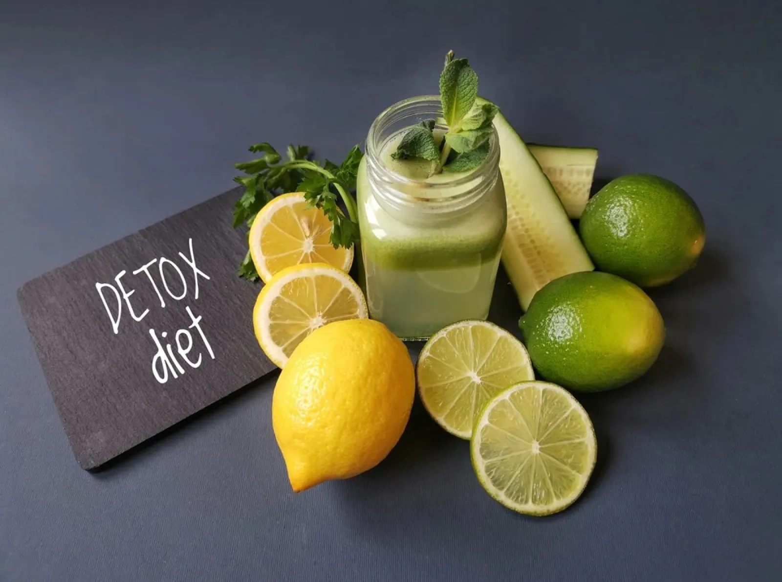 5 Morning Detox Drinks to Keep Liver, Kidney and Lungs Healthy