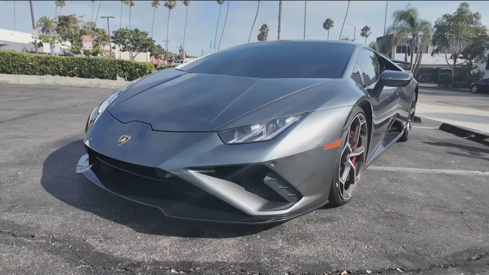 Man Uses AI to Track Down Stolen Lamborghini Huracan Evo After 2 Years