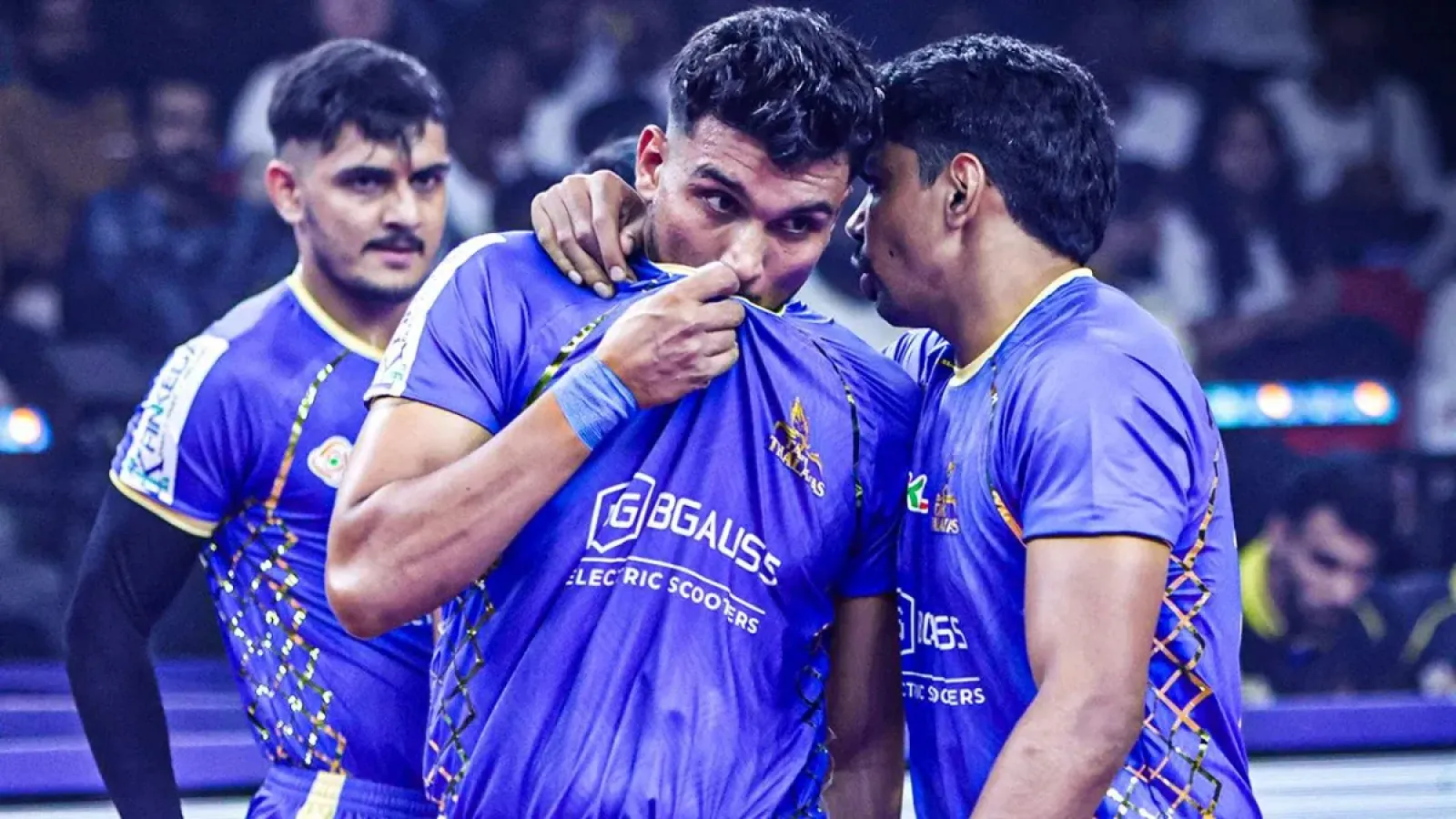 PKL 2025 Opener: Pawan Sehrawat’s Super Raid Seals Tamil Thalaivas’ Win Over Telugu Titans