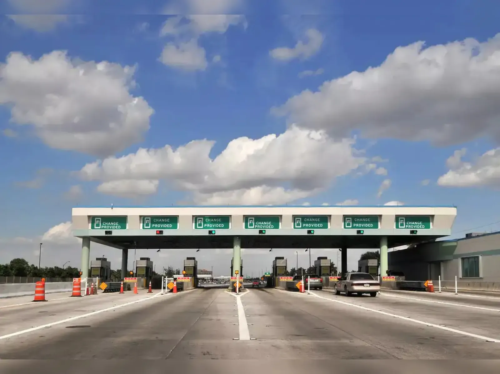 India’s First Multi-Lane Free-Flow Tolling System to Debut at Gujarat’s Choryasi Plaza