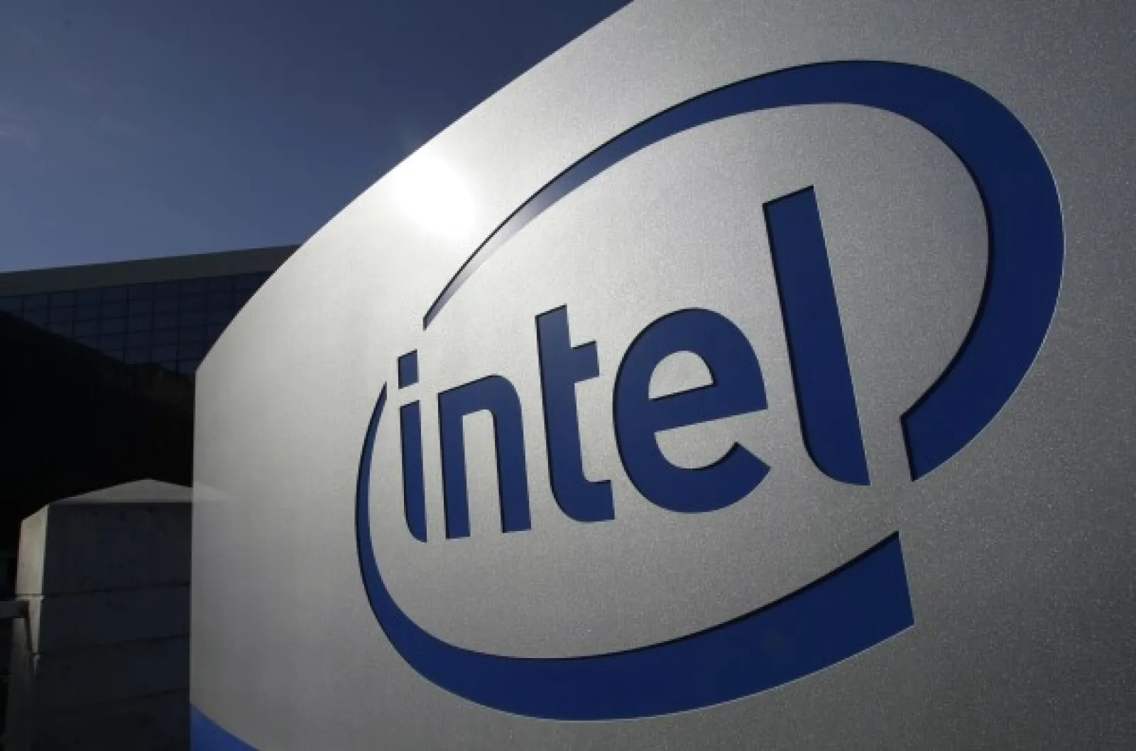 Nvidia-Intel Strike Historic $5 Billion Deal to Build Next-Gen AI Infrastructure