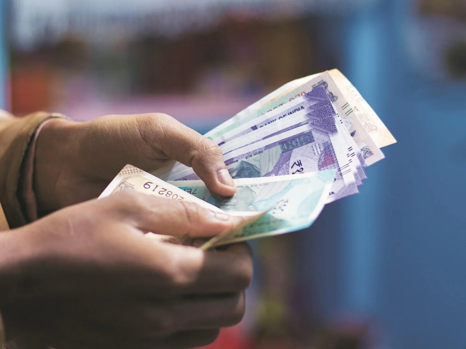 FinMin: Govt Cuts FY26 Borrowing Estimate by ₹10,000 Crore to ₹14.72 Lakh Crore