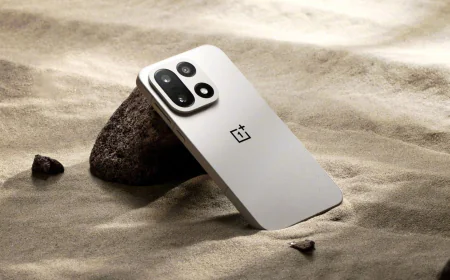 OnePlus 15 Specs Leak: 7,300mAh Battery, Snapdragon 8 Elite Gen 5, 50MP Triple Cameras